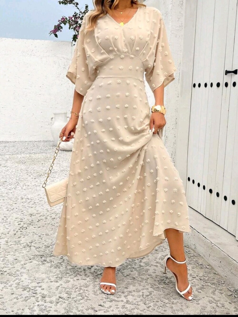 Elegant Cream Maxi Dress with Textured Dot Detail - Picture 5 of 7